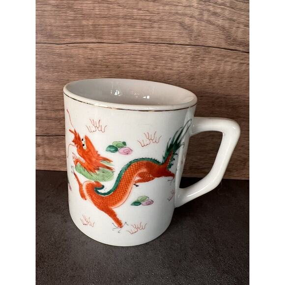 Vintage Porcelain Chinese Dragon Phoenix Mug 4” Tall Gold Rim - Picture 10 of 10